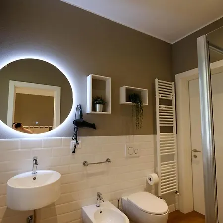 Sweet - Affitti Brevi Italia 4* Verona